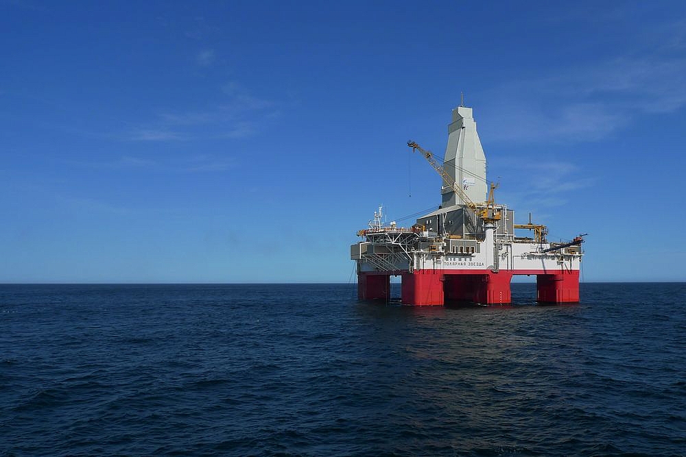 Фото с сайта https://www.gazprom.ru/projects/sakhalin3/